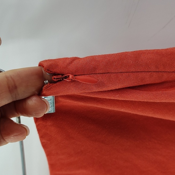 Ann Taylor Dark Coral A Line Knee Skirt Size 8 Hidden Side Zipper Flowy - Picture 6 of 8